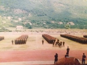 Postrojavanje kod Drvara 1995. godine